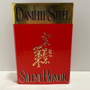 Danielle Steel Silent Honor Book